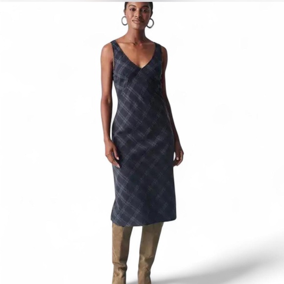 Faherty Dresses & Skirts - Faherty Navy Aspen Plaid Emma Slip Midi Dress, Small
